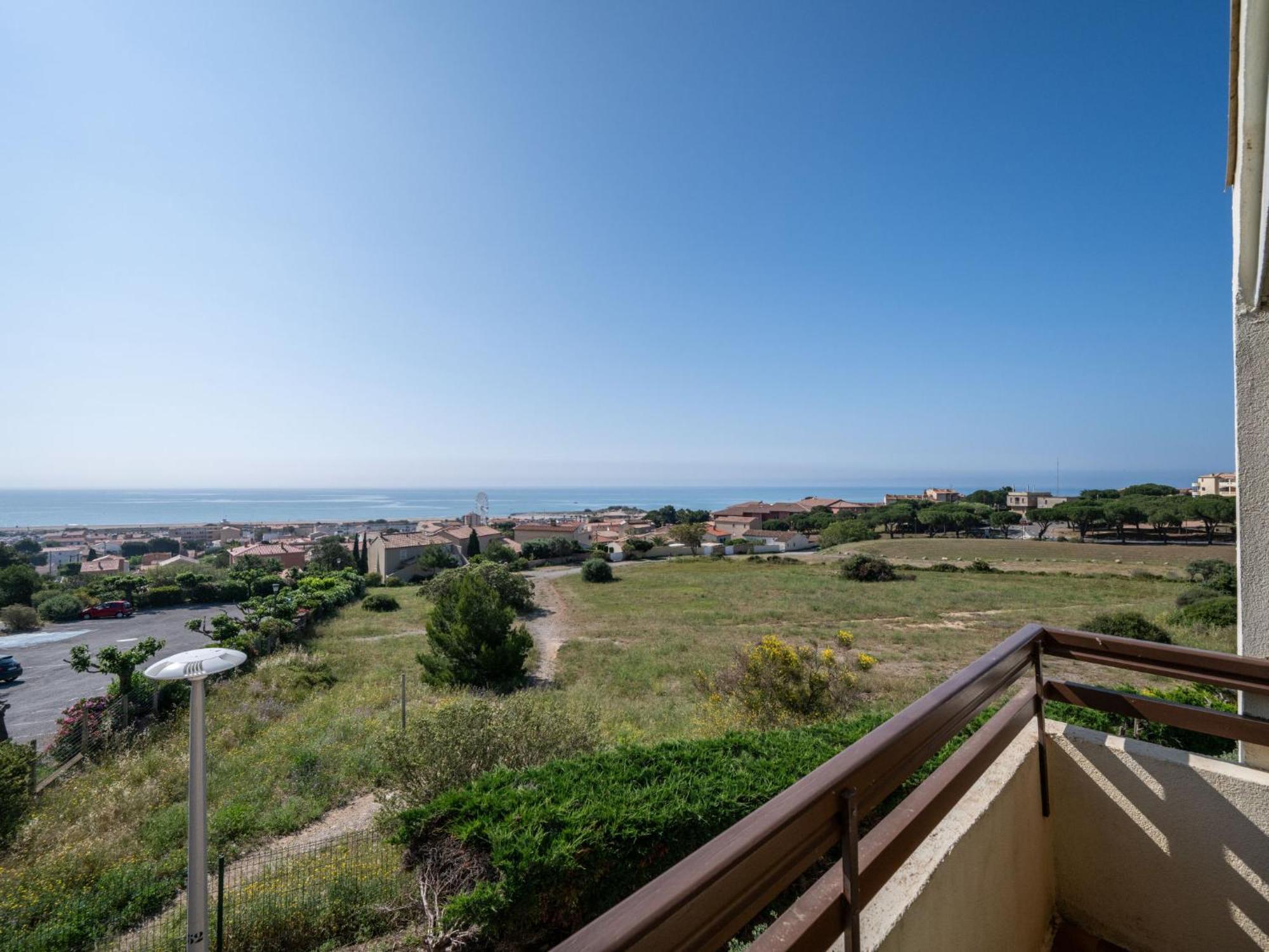 Apartment Les Eaux Vives 1 & 2-2 By Interhome Saint-Pierre-la-Mer  ภายนอก รูปภาพ